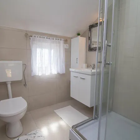 App Bonic Apartment Veli Losinj Exterior photo