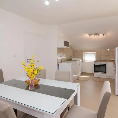 App Bonic Apartment Veli Losinj Exterior photo