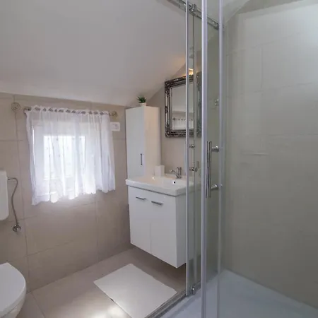 App Bonic Apartment Veli Losinj Exterior photo